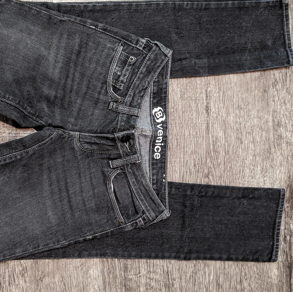 Jeans - Picture 4 of 5